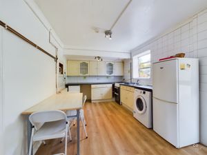 Photo 26- click for photo gallery